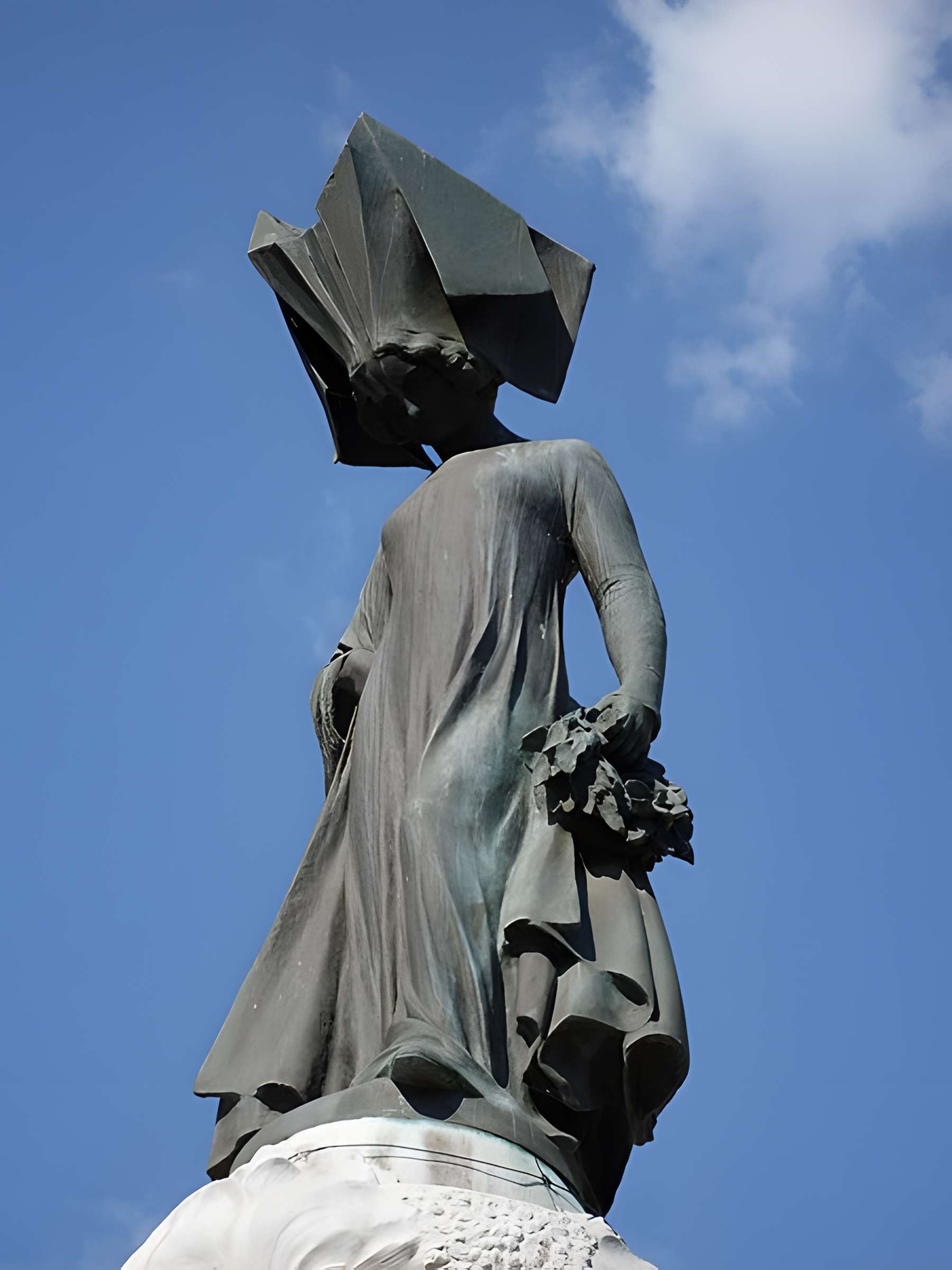 Fontaine de la Poésie romane