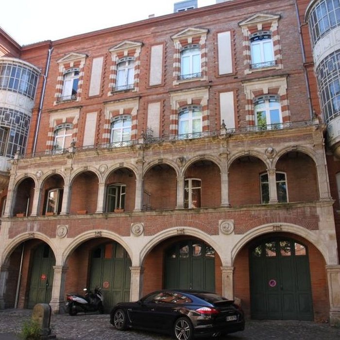 Photo de Hôtel de Pins et hôtel Antonin