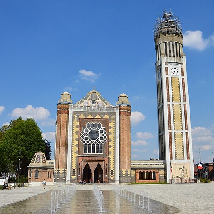 Photo de Église Saint-Chrysole de Comines