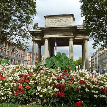 Monument aux morts de la guerre de 1914-1918 des quartiers Bayard, Matabiau, Concorde et Chalets