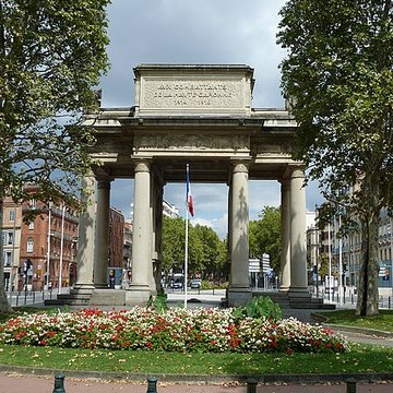 Monument aux morts de la guerre de 1914-1918 des quartiers Bayard, Matabiau, Concorde et Chalets