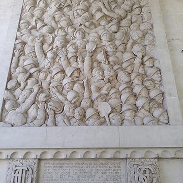 Monument aux morts de la guerre de 1914-1918 des quartiers Bayard, Matabiau, Concorde et Chalets