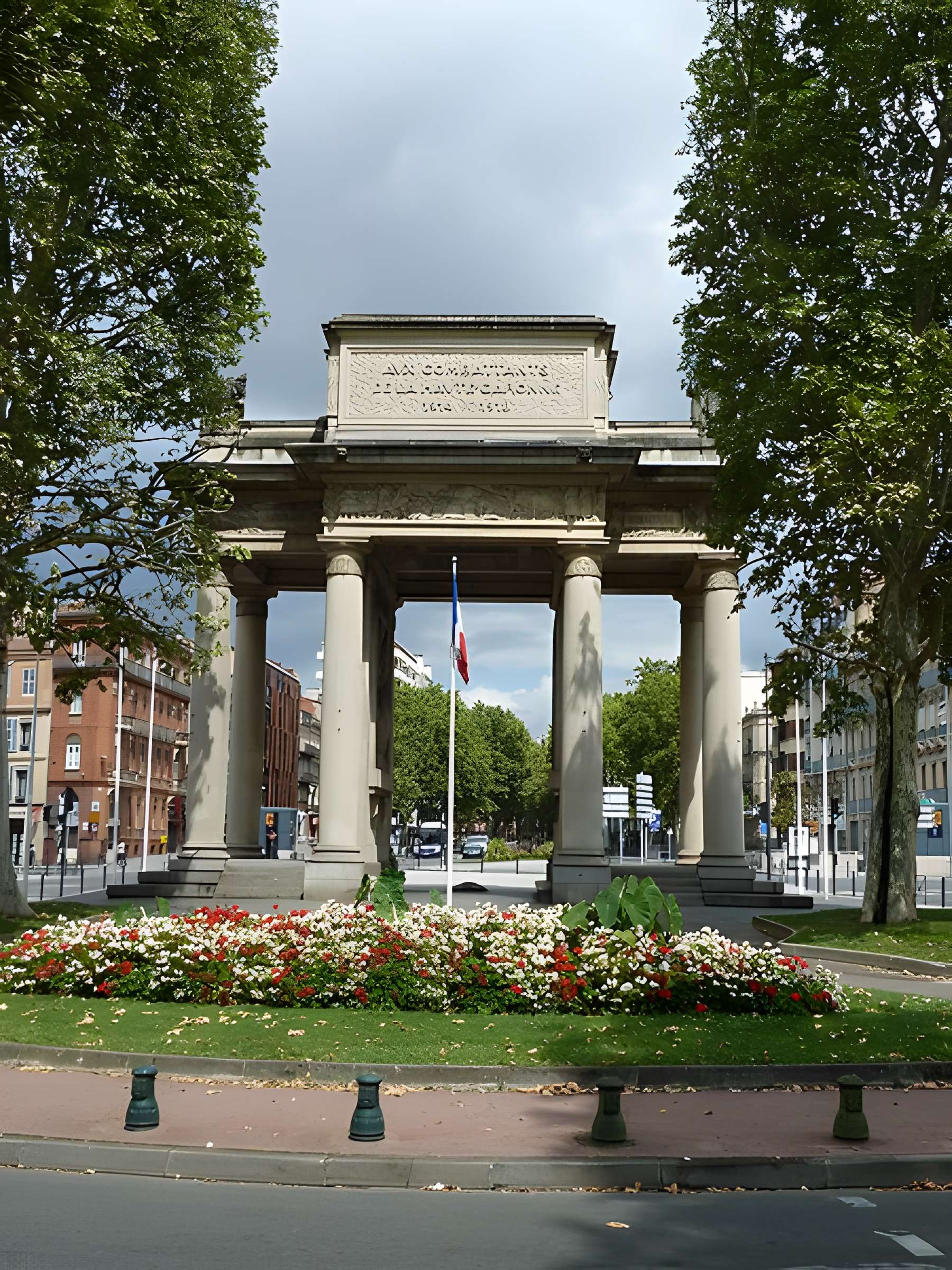 Monument aux morts de la guerre de 1914-1918 des quartiers Bayard, Matabiau, Concorde et Chalets