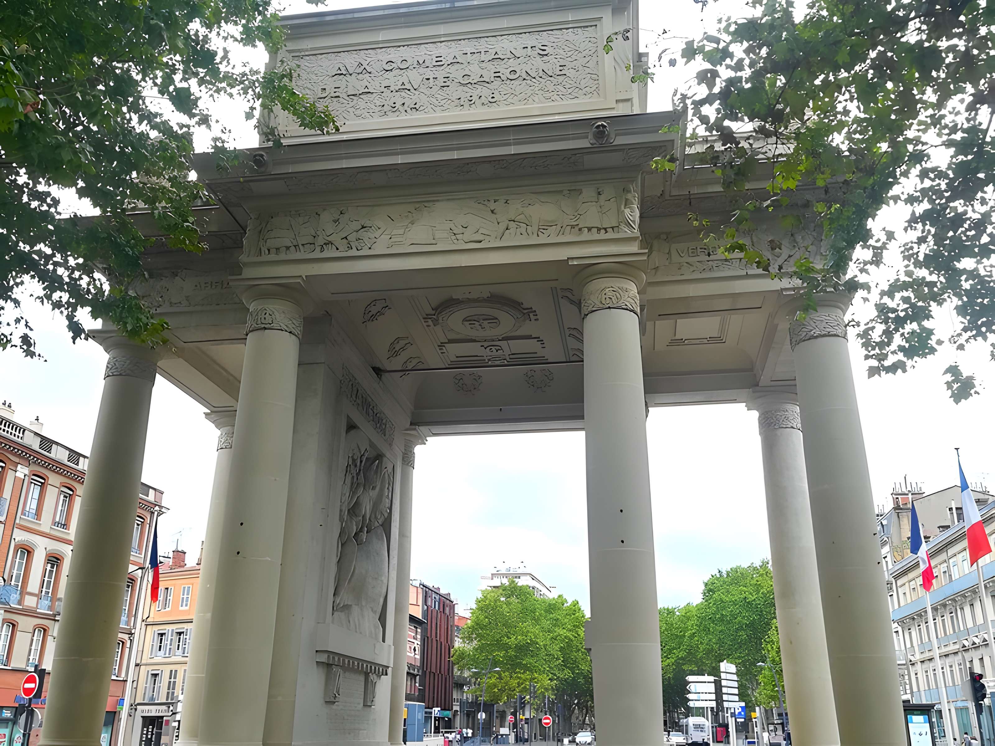 Monument aux morts de la guerre de 1914-1918 des quartiers Bayard, Matabiau, Concorde et Chalets
