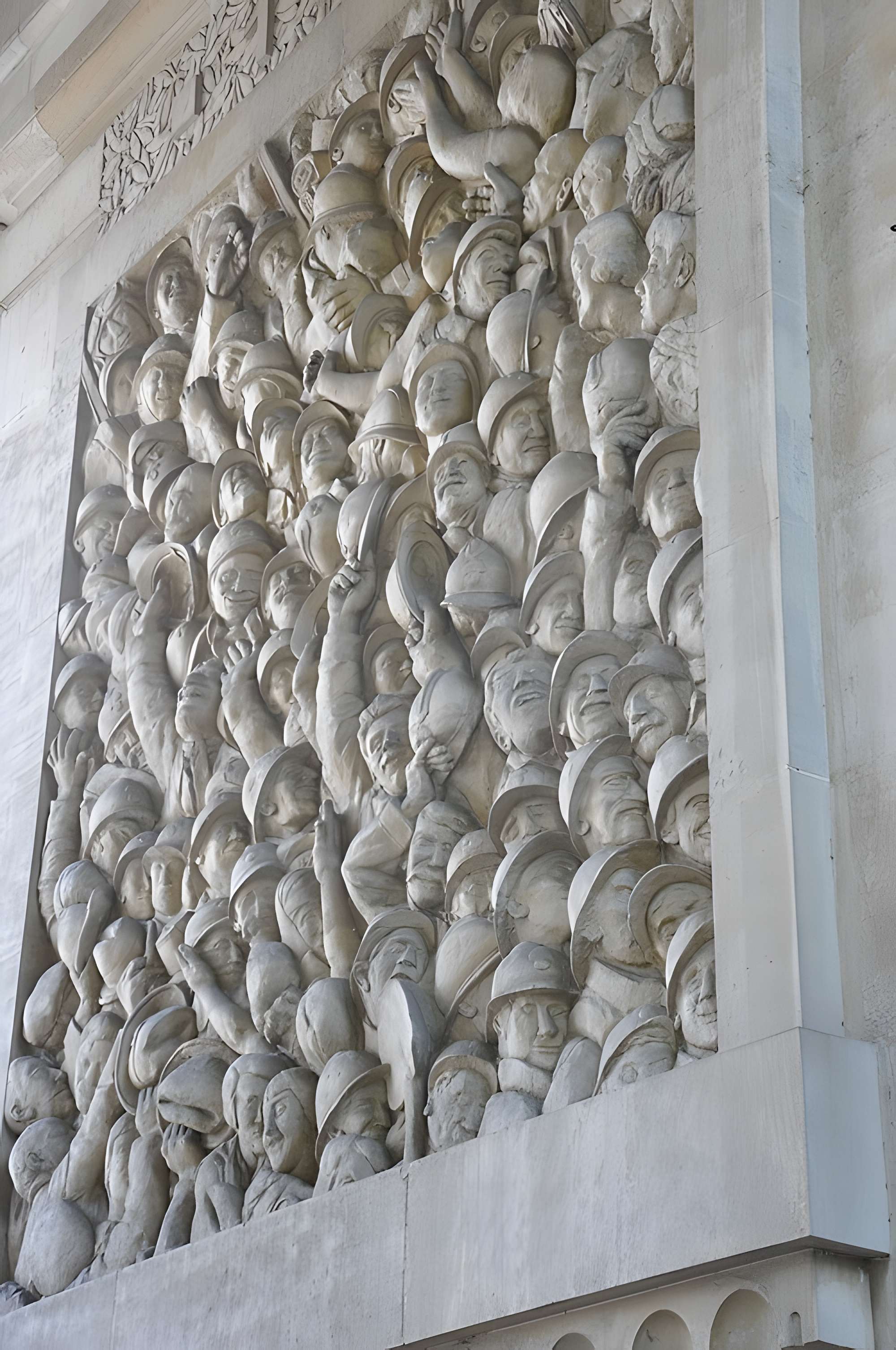 Monument aux morts de la guerre de 1914-1918 des quartiers Bayard, Matabiau, Concorde et Chalets