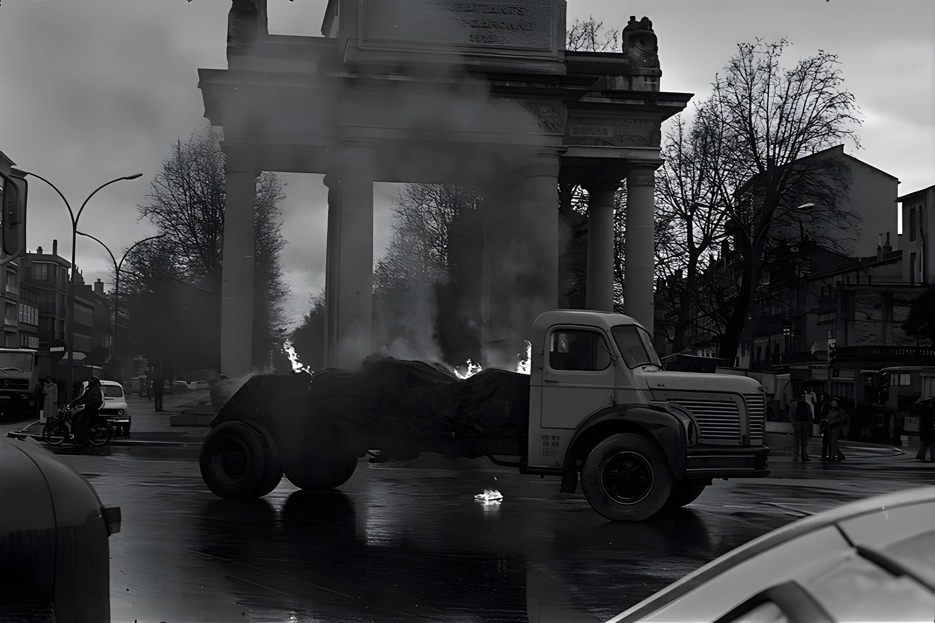 Monument aux morts de la guerre de 1914-1918 des quartiers Bayard, Matabiau, Concorde et Chalets