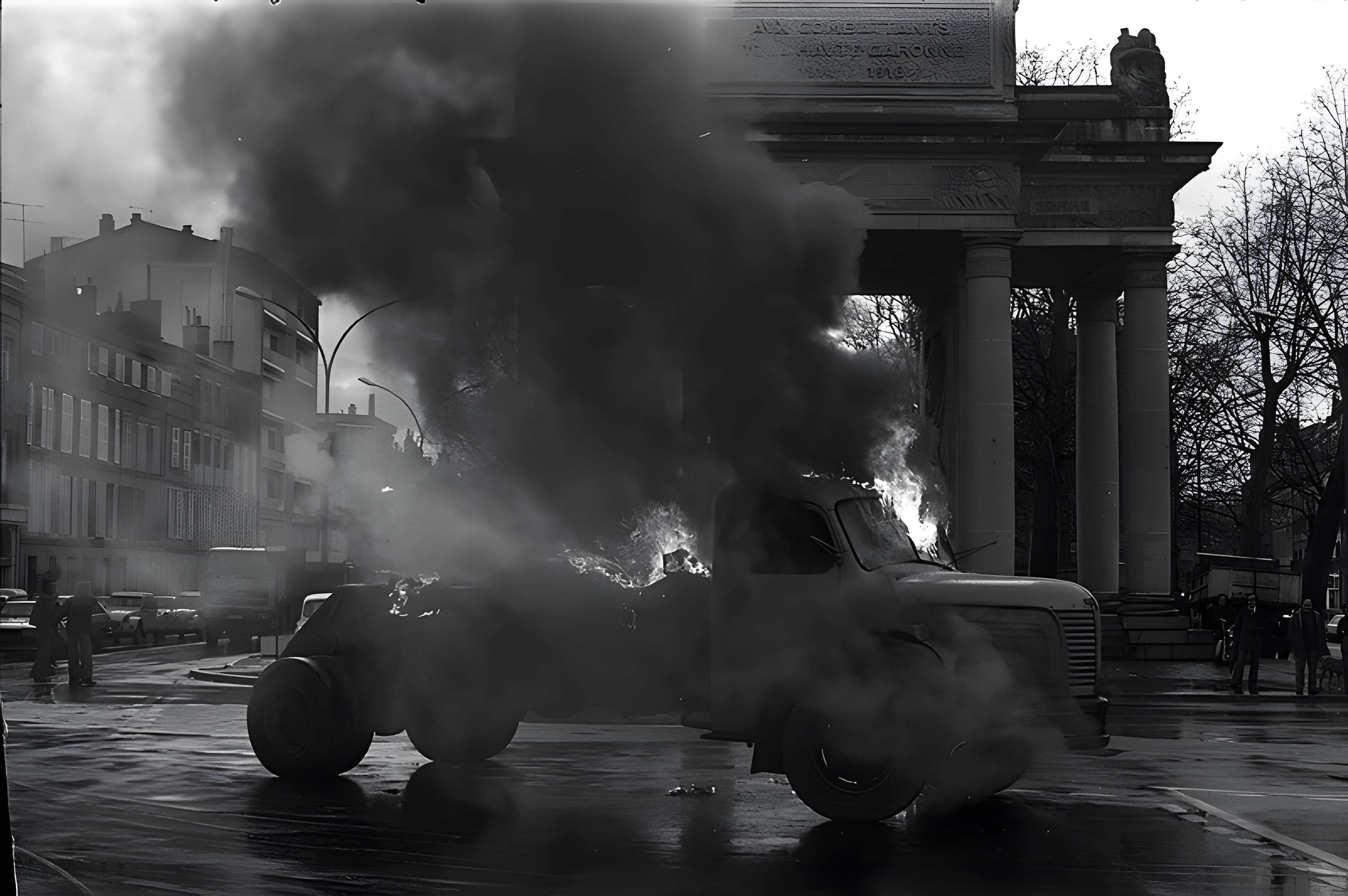 Monument aux morts de la guerre de 1914-1918 des quartiers Bayard, Matabiau, Concorde et Chalets
