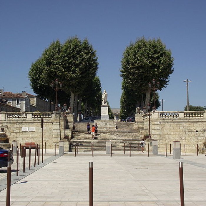 Photo de Allées dEtigny