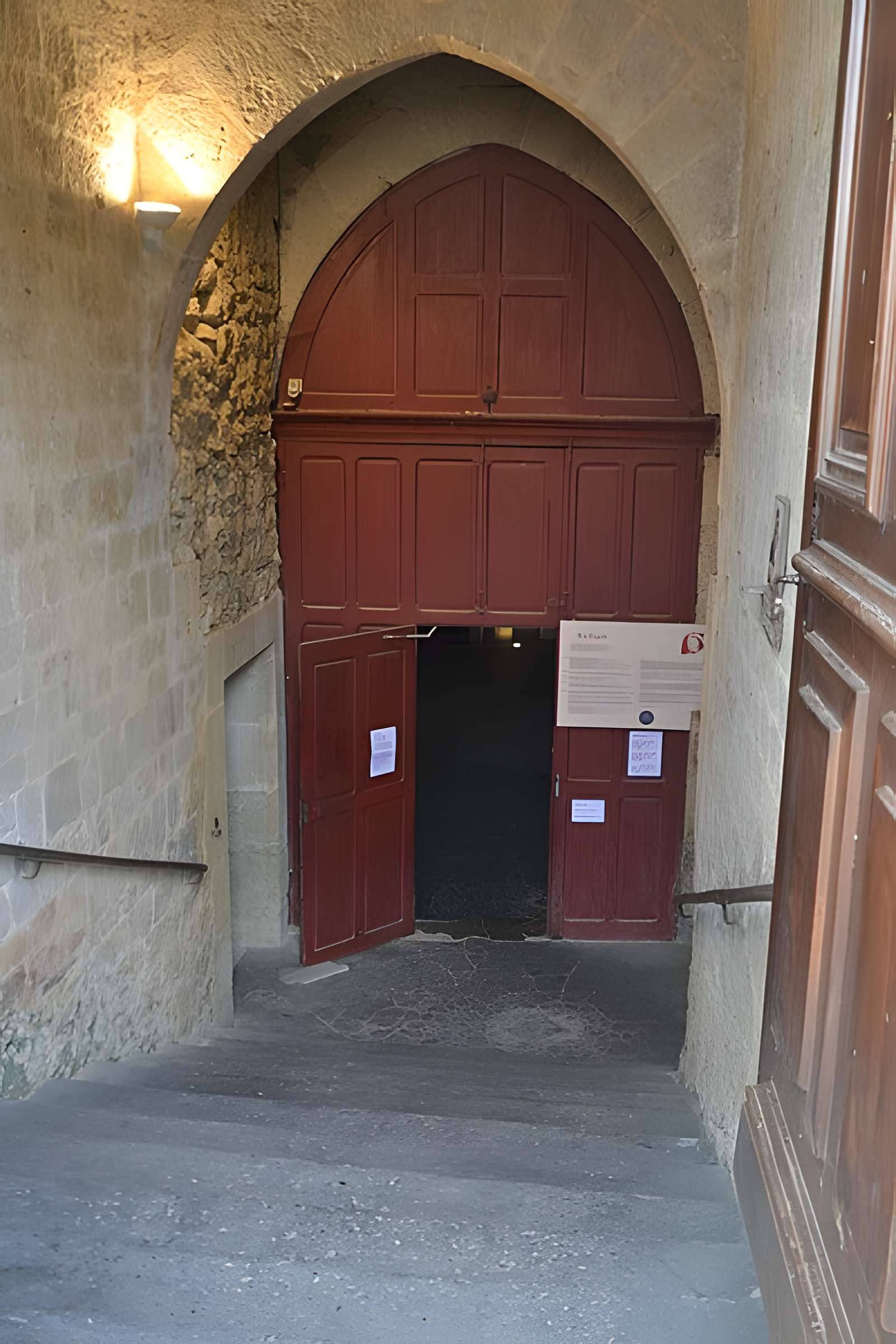 Église de la Nativité de Notre-Dame