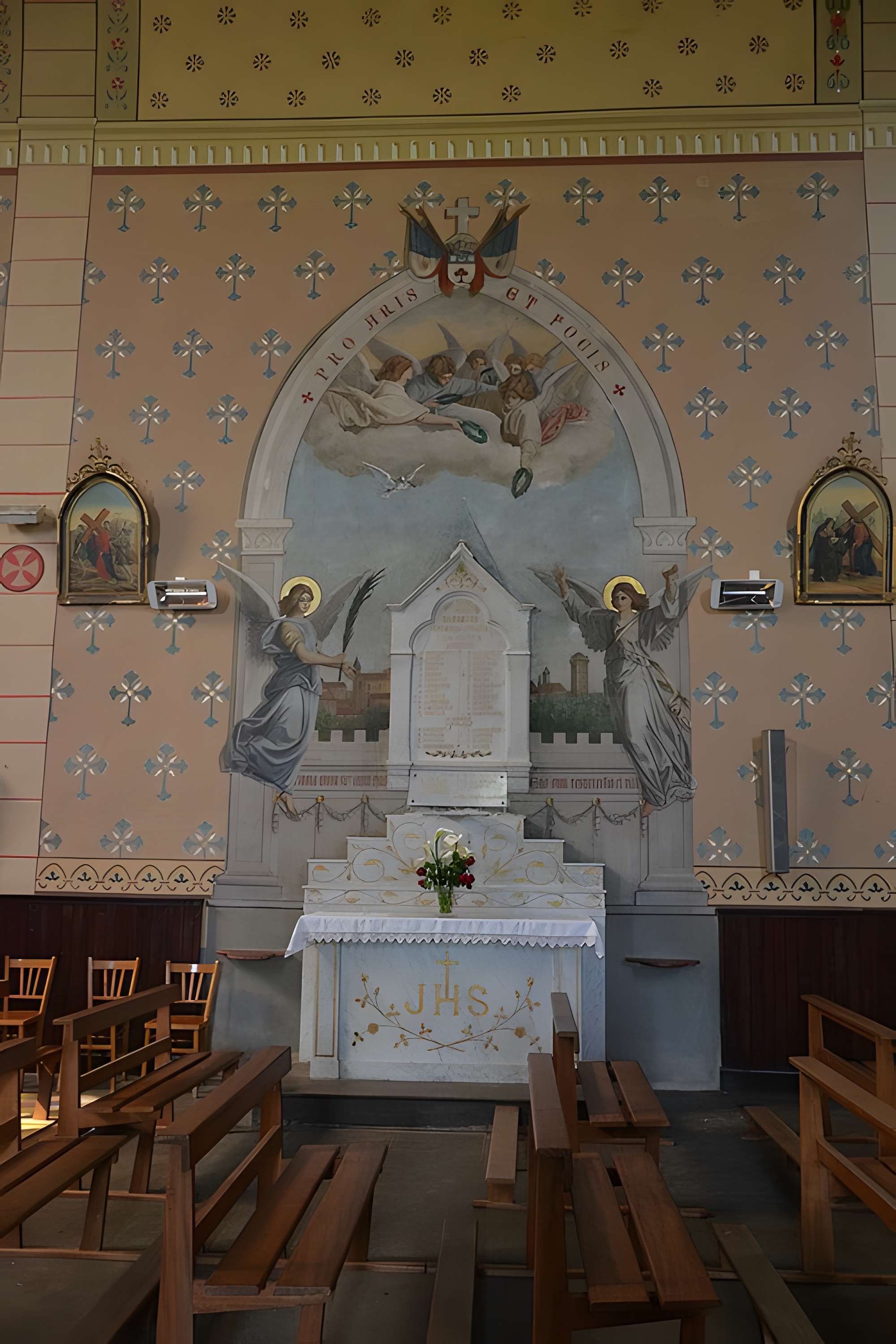 Église de la Nativité de Notre-Dame