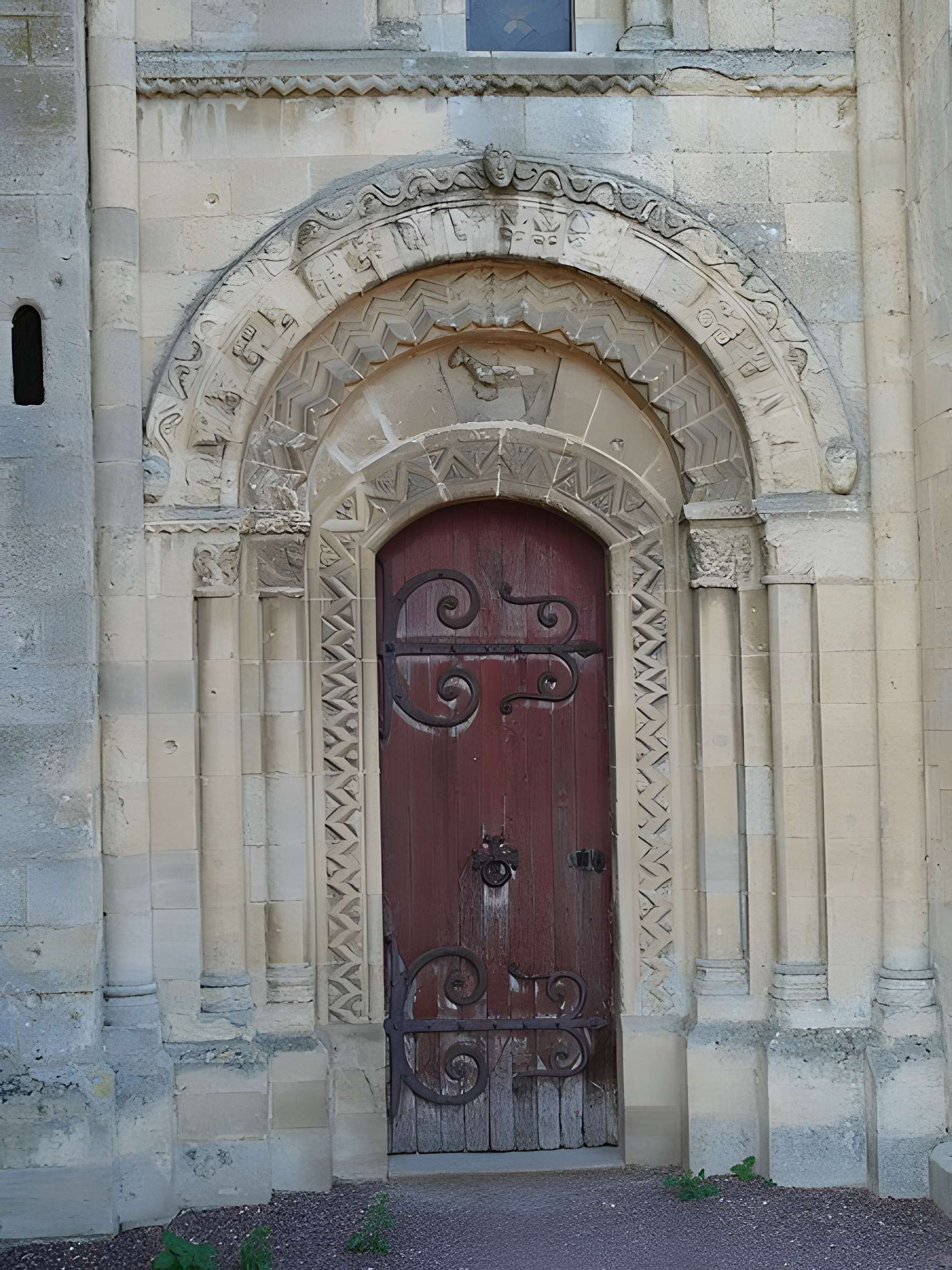 Église Saint-Contest de Saint-Contest