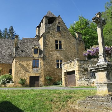 Église Saint-Crépin de Saint-Crépin-et-Carlucet