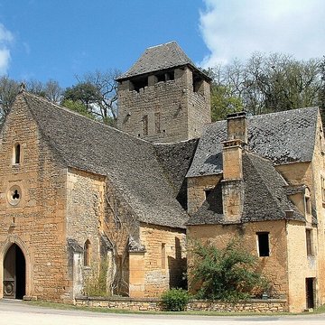 Église Saint-Crépin de Saint-Crépin-et-Carlucet