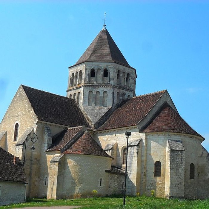 Photo de Église Saint-Cydroine de Laroche-Saint-Cydroine