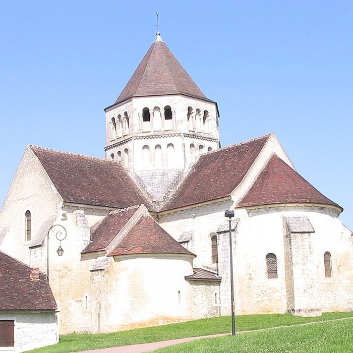 Photo de Église Saint-Cydroine de Laroche-Saint-Cydroine