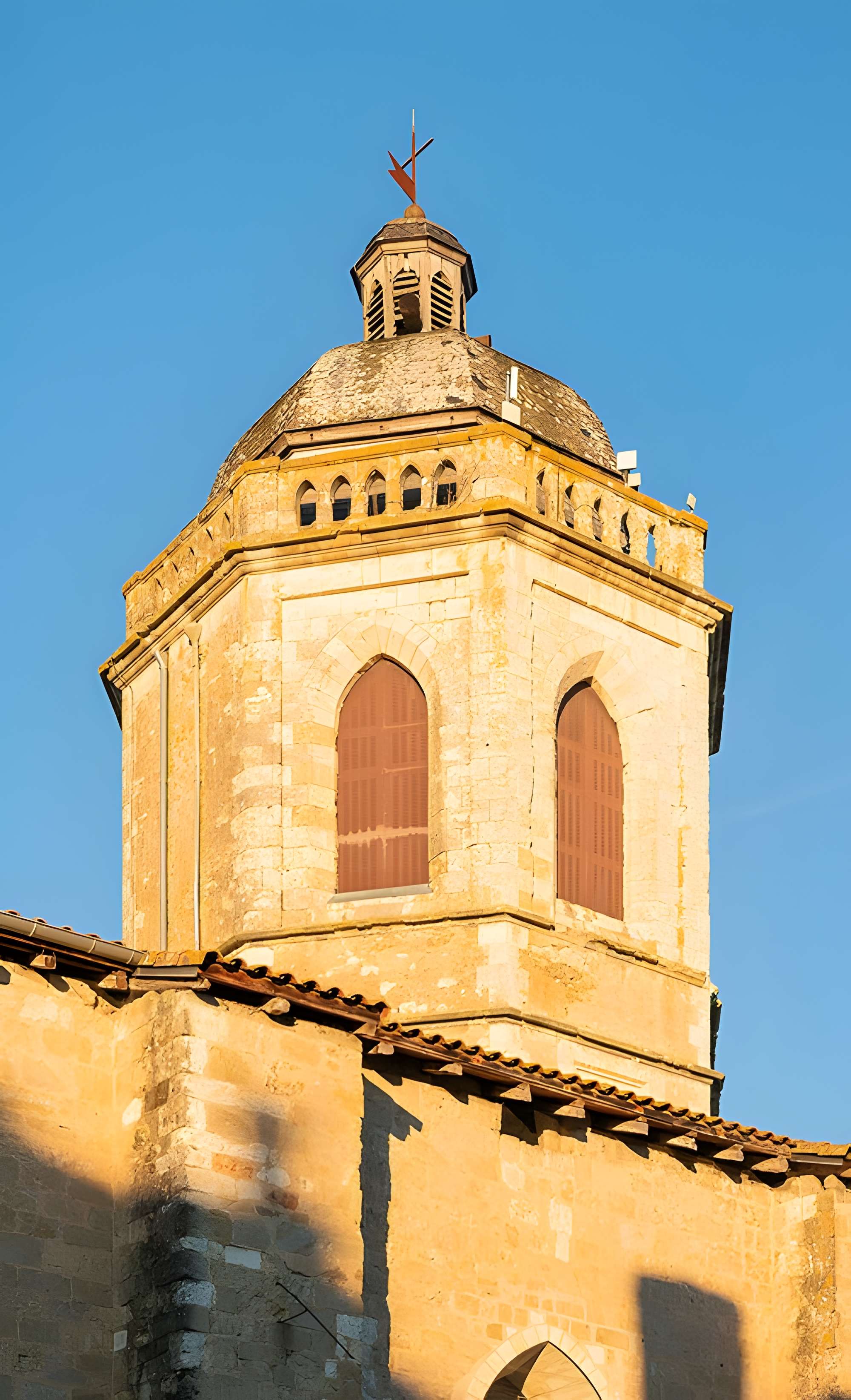 église Saint-Pierre (ancienne collégiale)