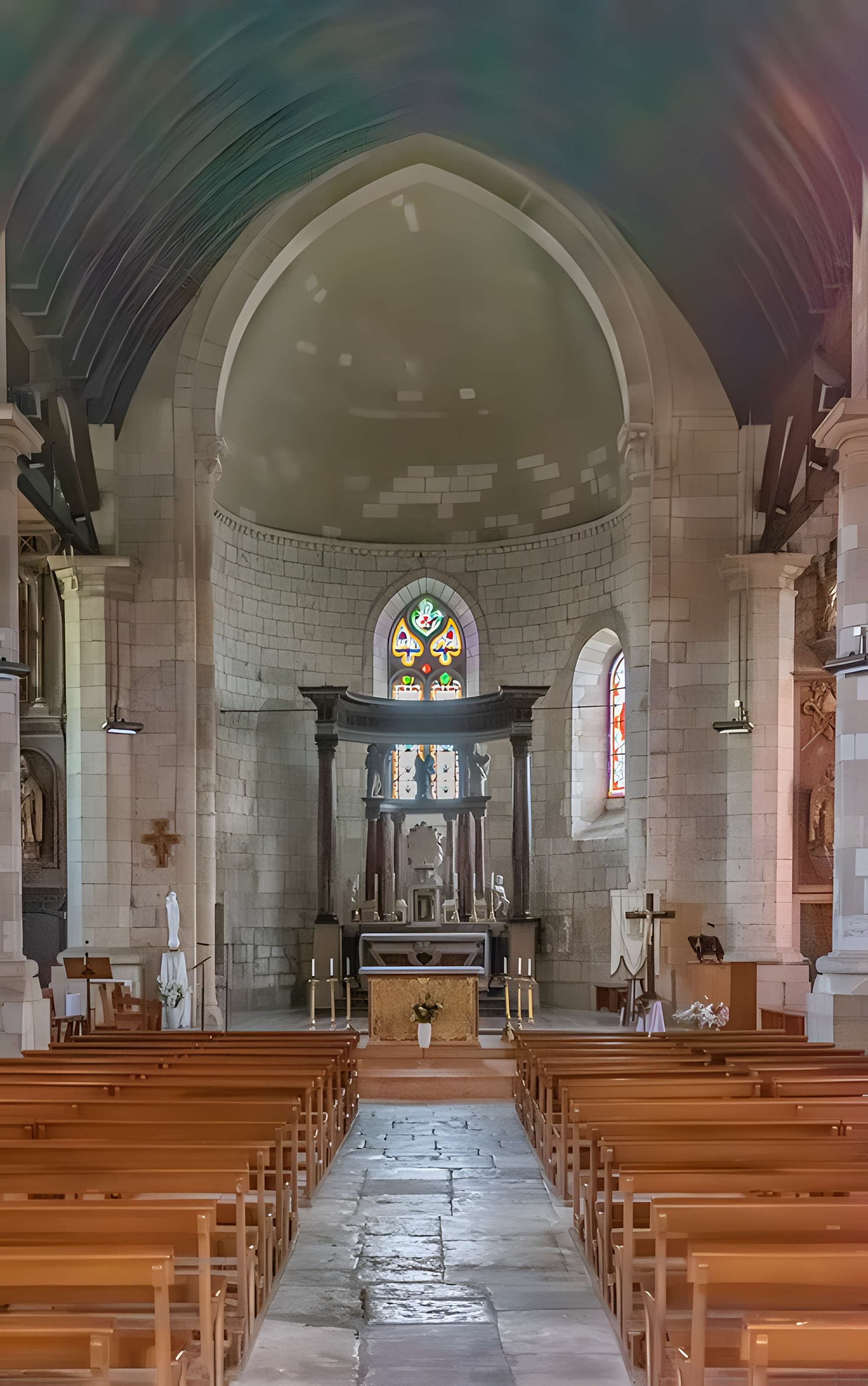 église Saint-Pierre (ancienne collégiale)