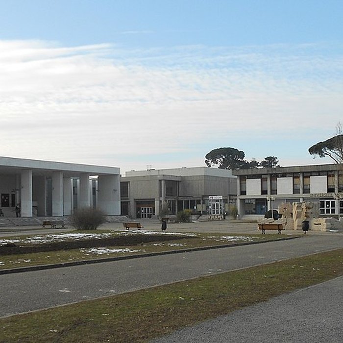 Photo de Faculté de médecine et de pharmacie