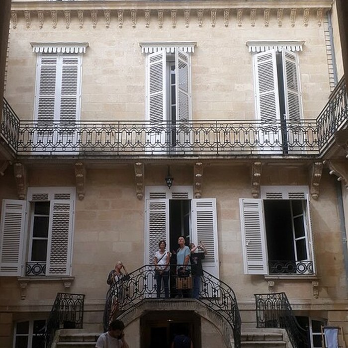 Photo de Hôtel Victoria