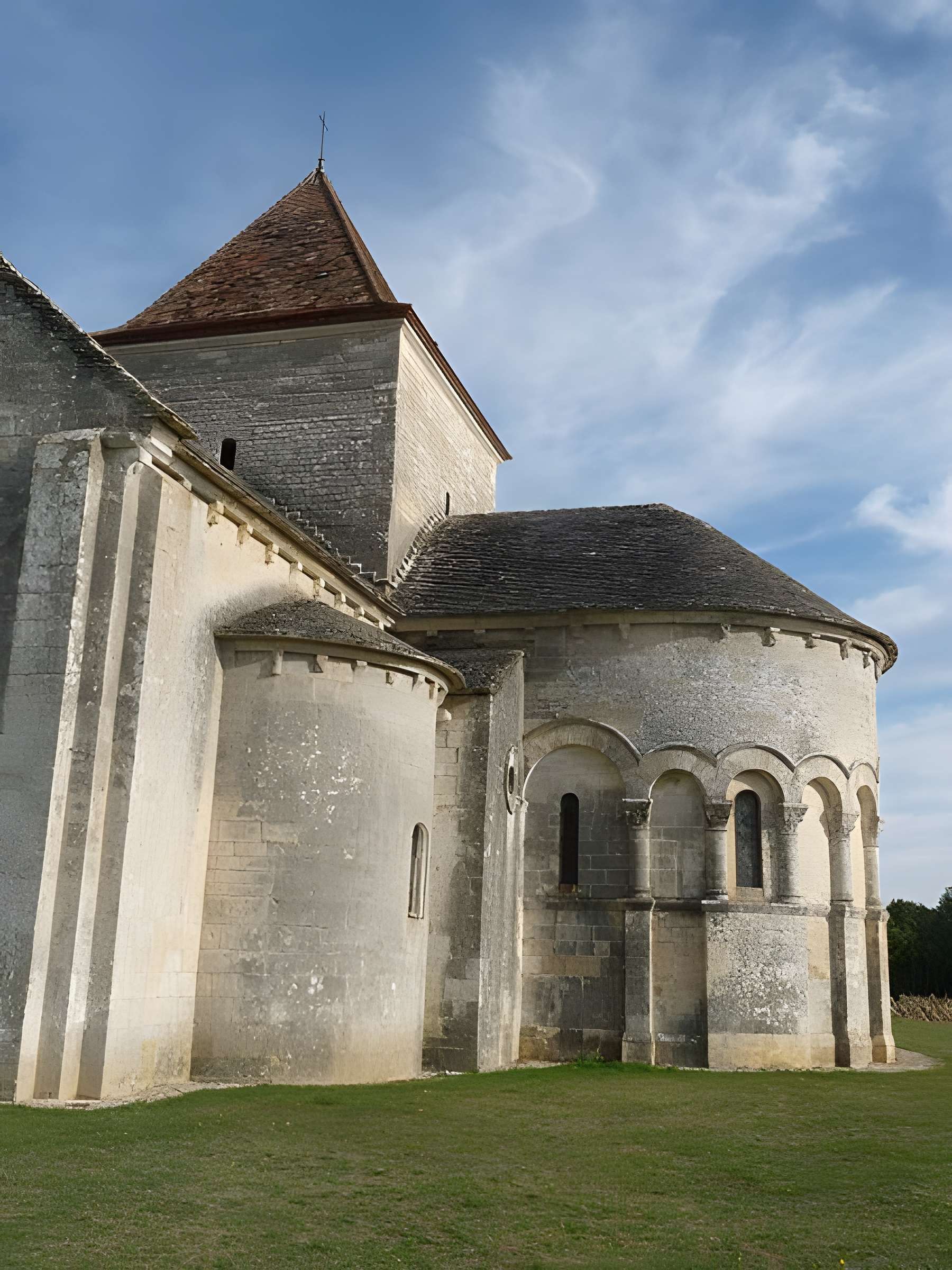 Église Saint-Denis de Lichères