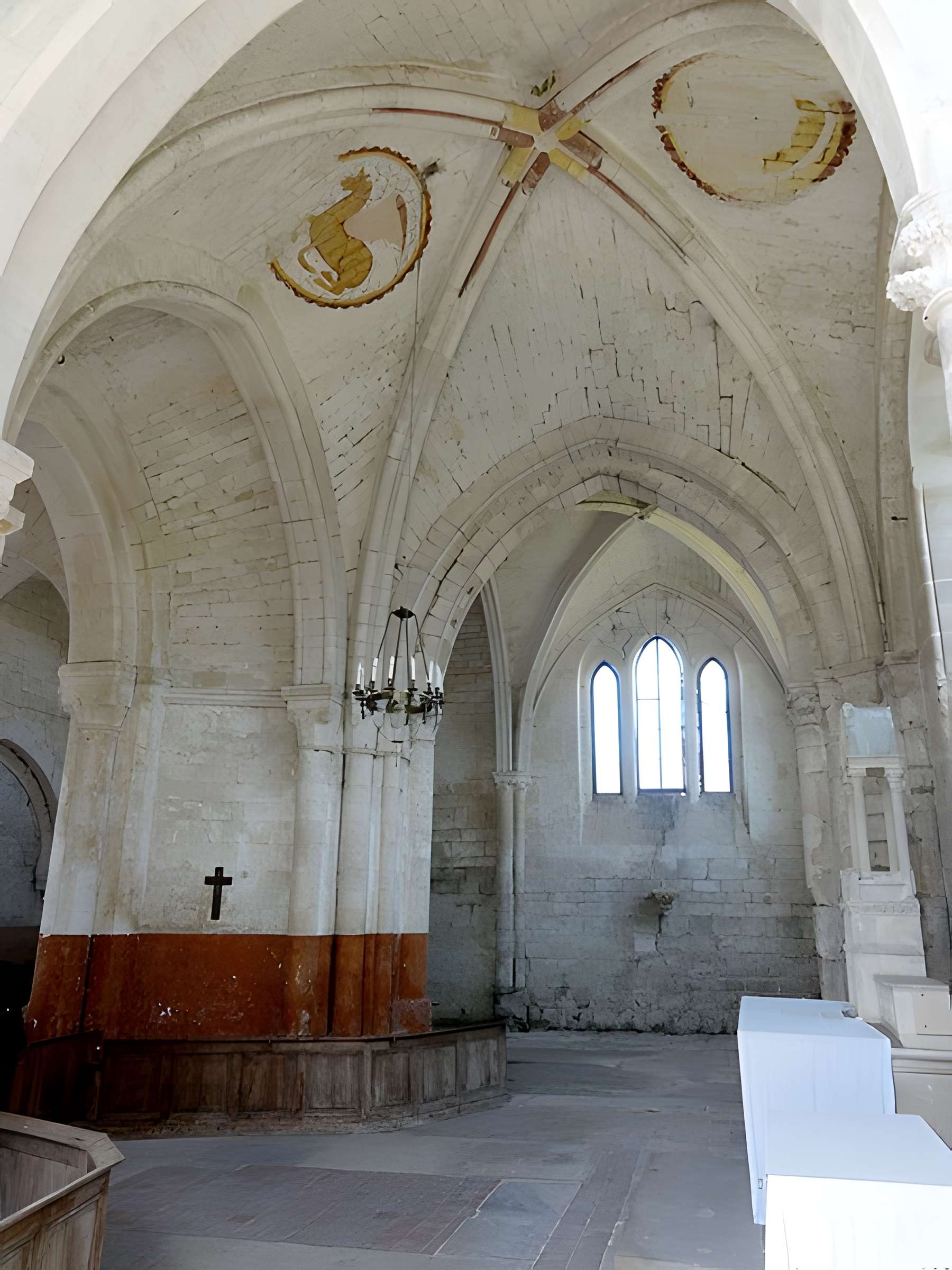 Église Saint-Denis de Mogneville