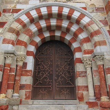 Église Saint-Didier de Saint-Dier-dAuvergne