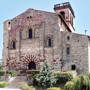 Église Saint-Didier de Saint-Dier-dAuvergne
