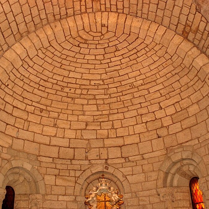 Photo de Église Sainte Marie-Madeleine de Nézignan-lÉvêque