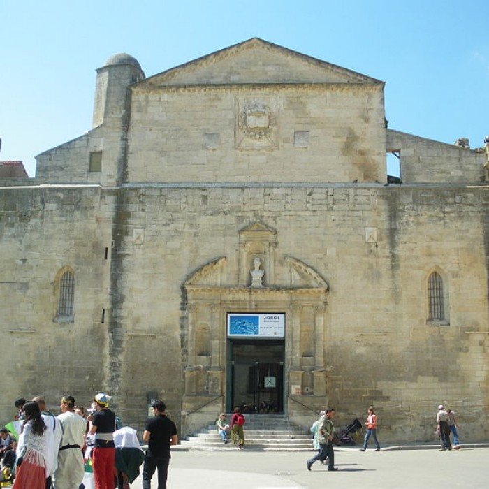 Photo de Église Sainte-Anne dArles