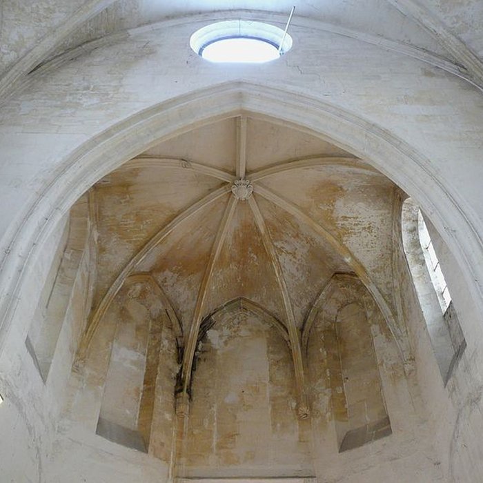 Photo de Église Sainte-Anne dArles