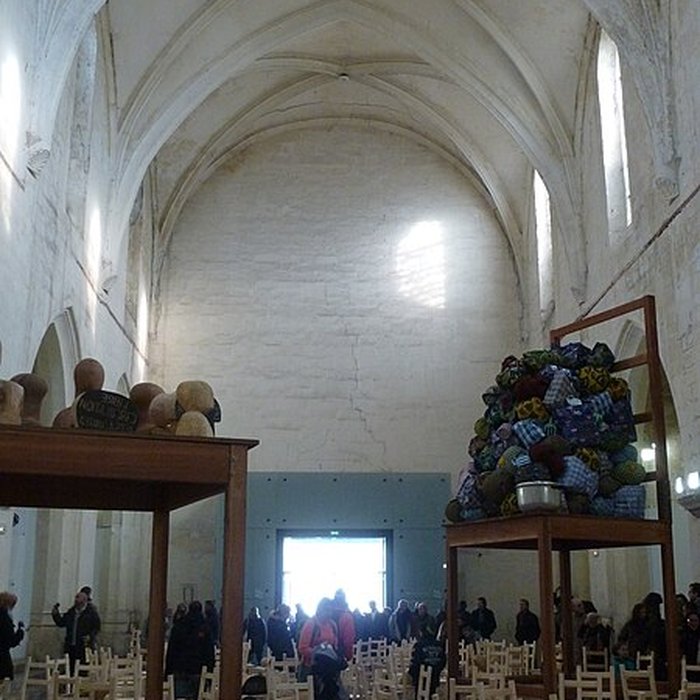 Photo de Église Sainte-Anne dArles