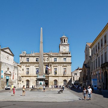 Église Sainte-Anne dArles