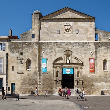 Église Sainte-Anne dArles