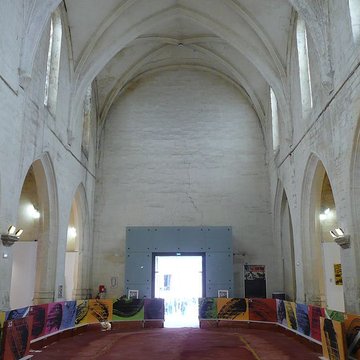 Église Sainte-Anne dArles