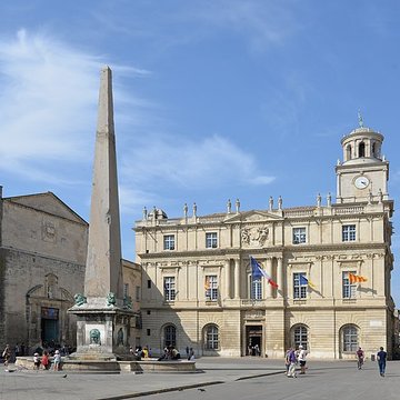 Église Sainte-Anne dArles
