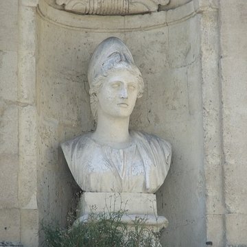 Église Sainte-Anne dArles