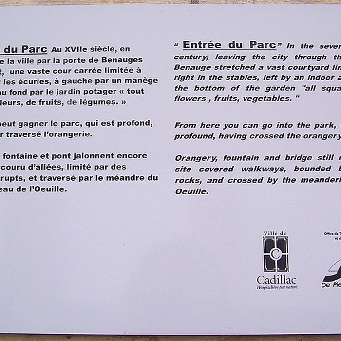 Photo de Ancienne porte du potager des Ducs dEpernon.