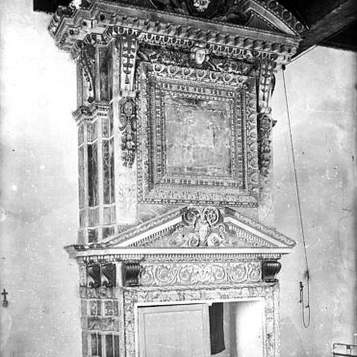 Photo de Ancienne porte du potager des Ducs dEpernon.