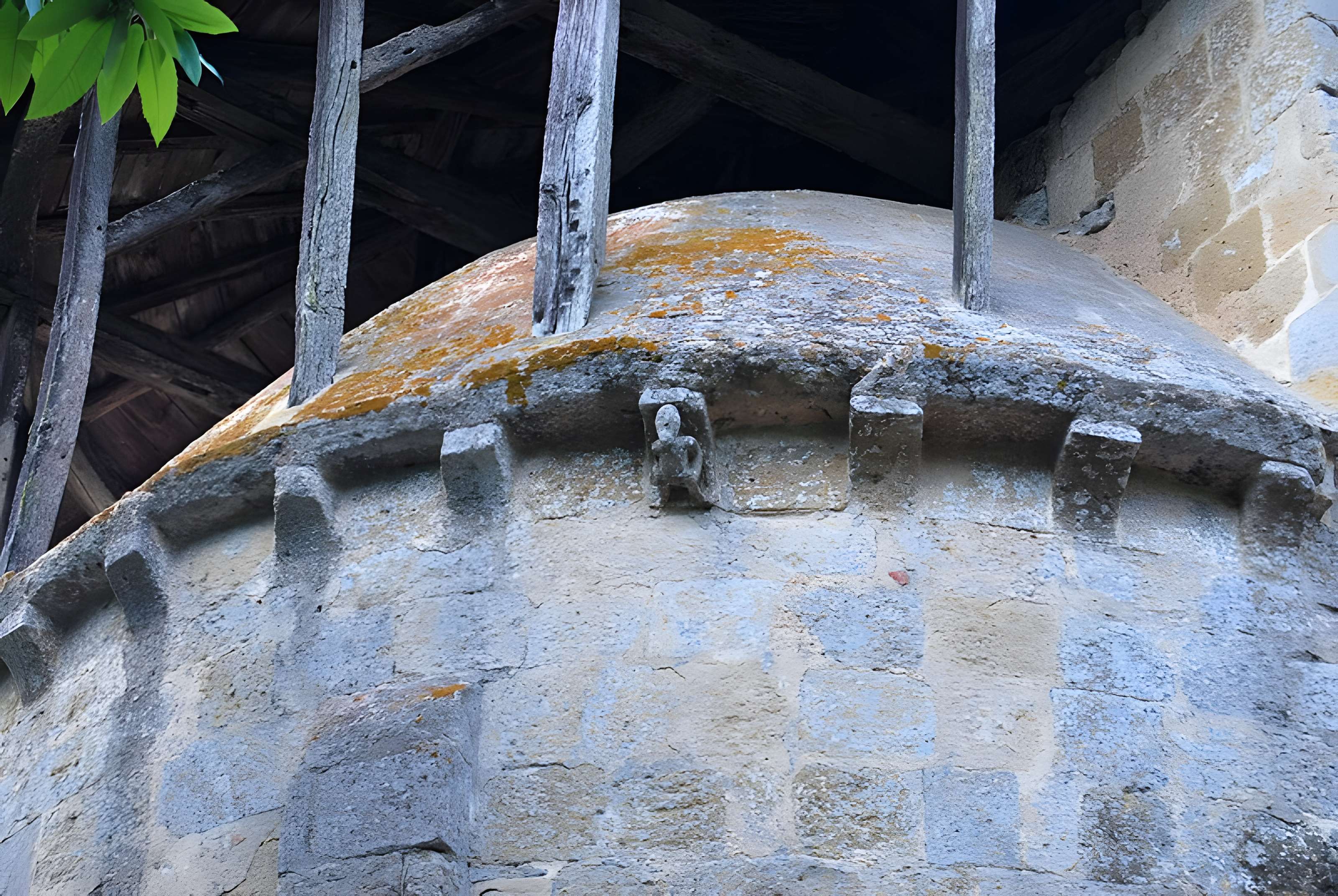 Eglise Saint-Romain de Mazérac