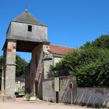 Église Sainte-Anne de Lavault-Sainte-Anne