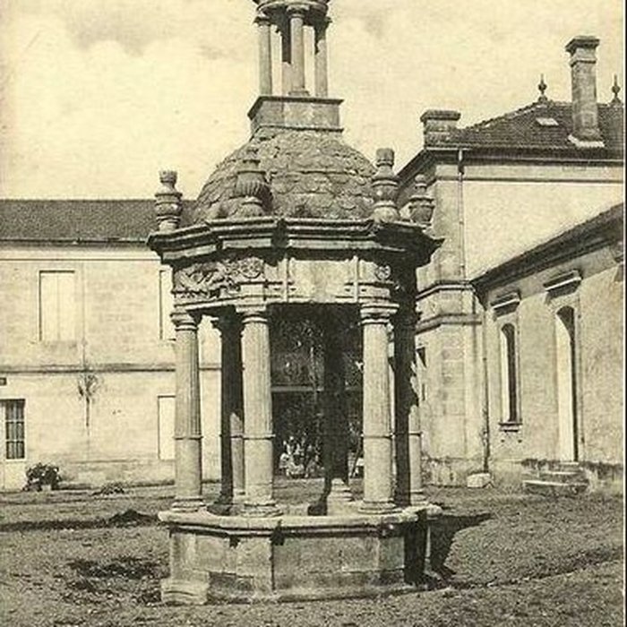 Photo de Puits dit de Henri IV