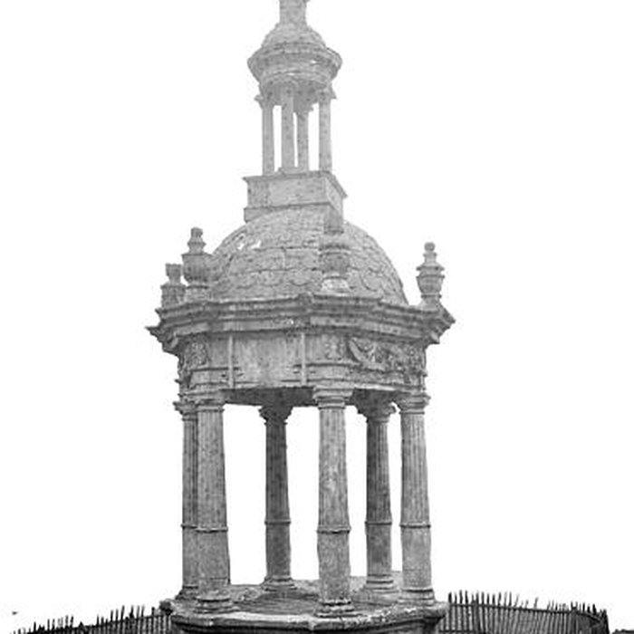 Photo de Puits dit de Henri IV