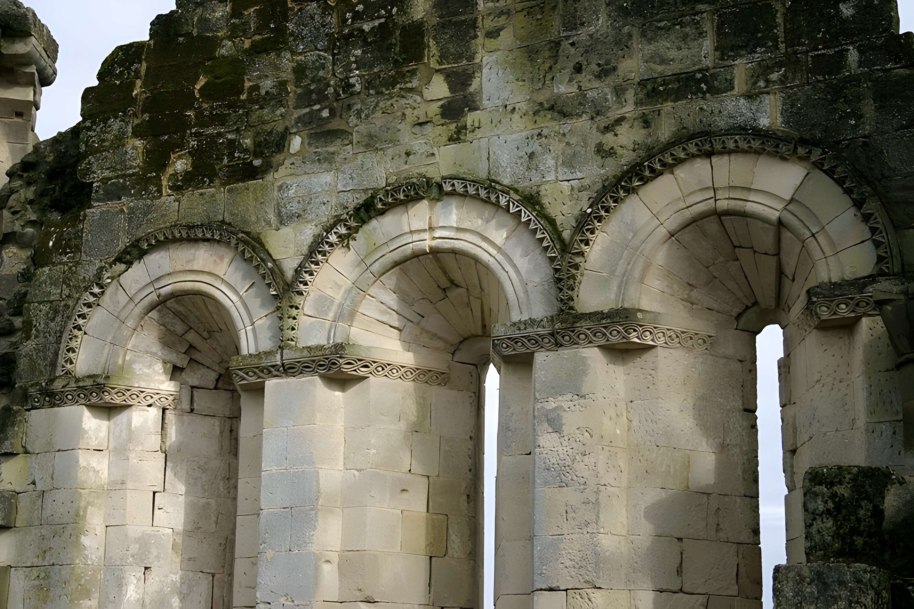 Vestiges de la commanderie de Sallebruneau