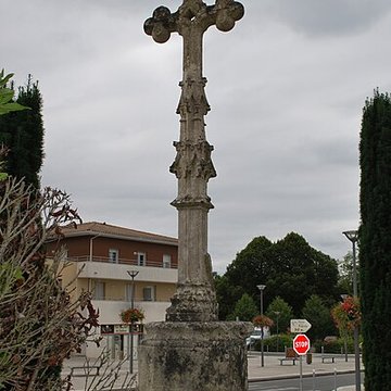 Croix de cimetière
