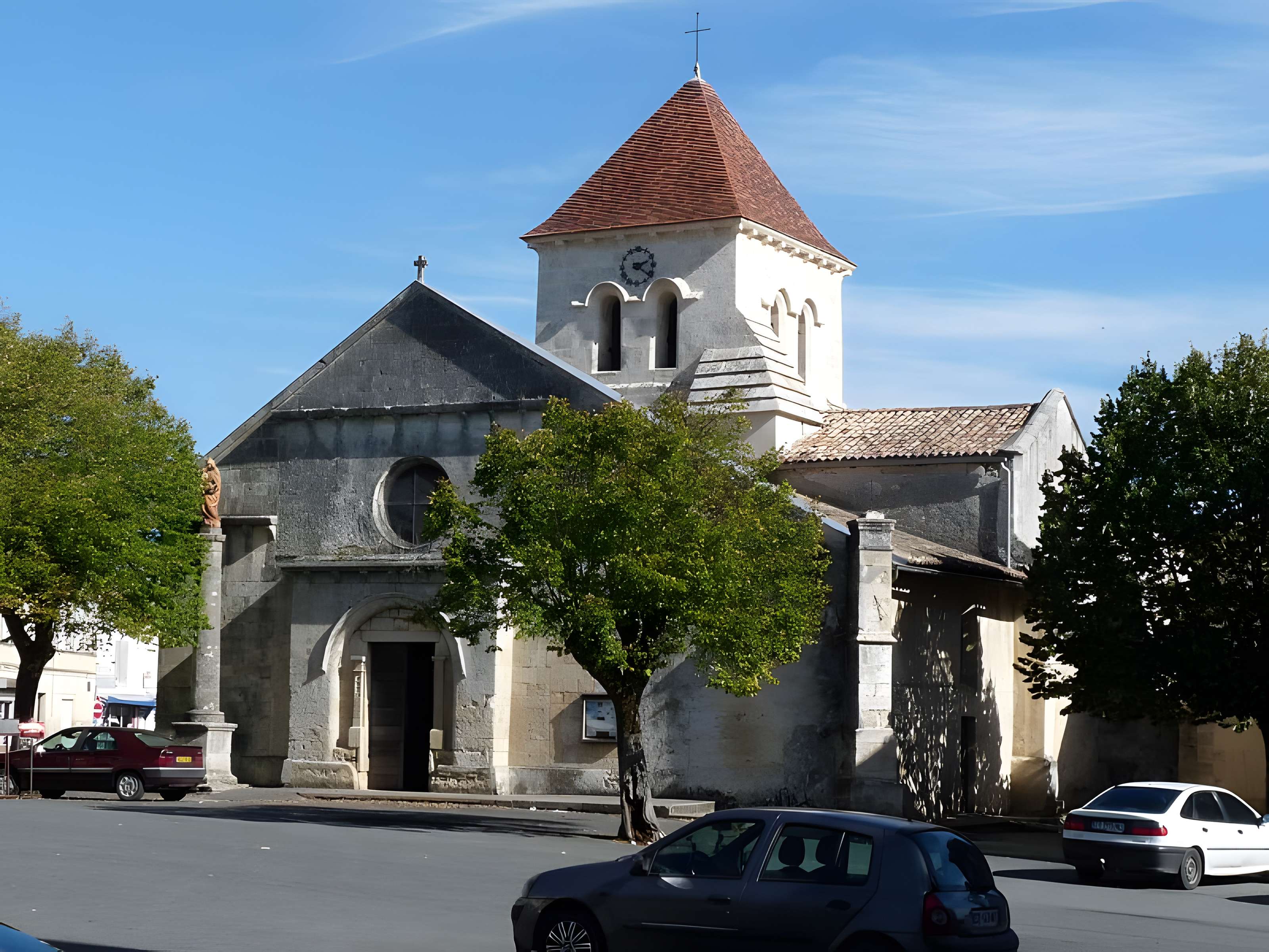 Eglise Saint-Christoly