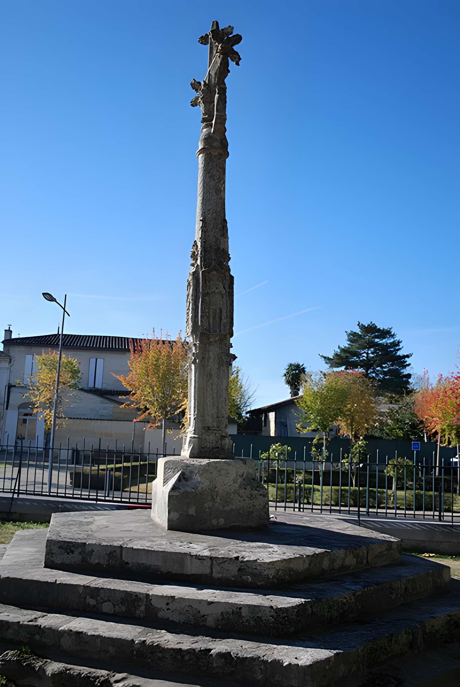 Croix de cimetière