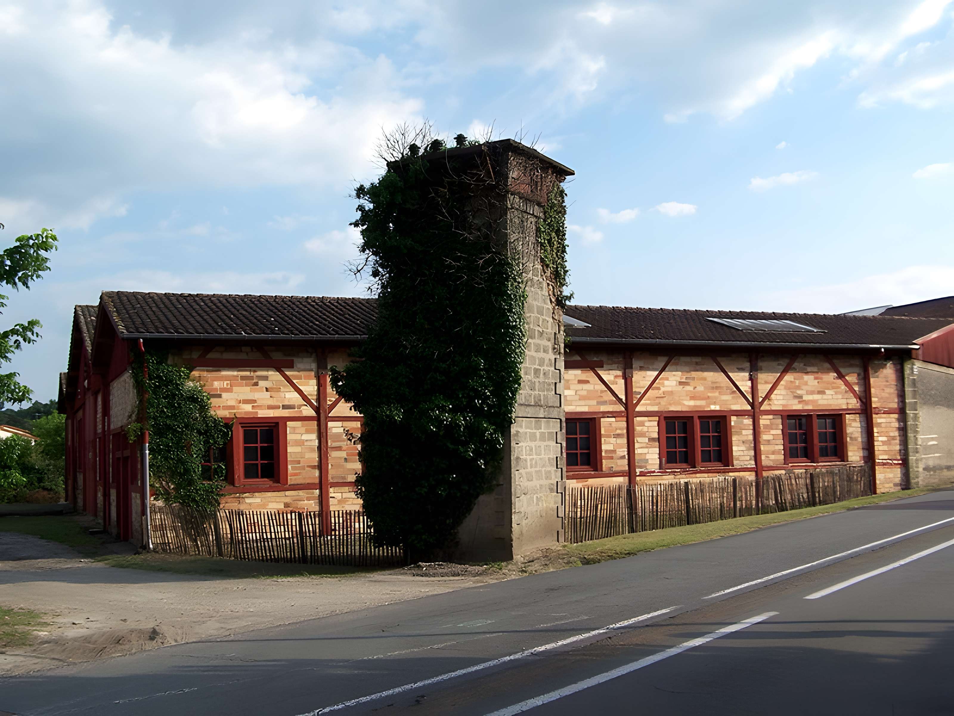 Ancien Atelier des Chemins de Fer Economiques de la Gironde