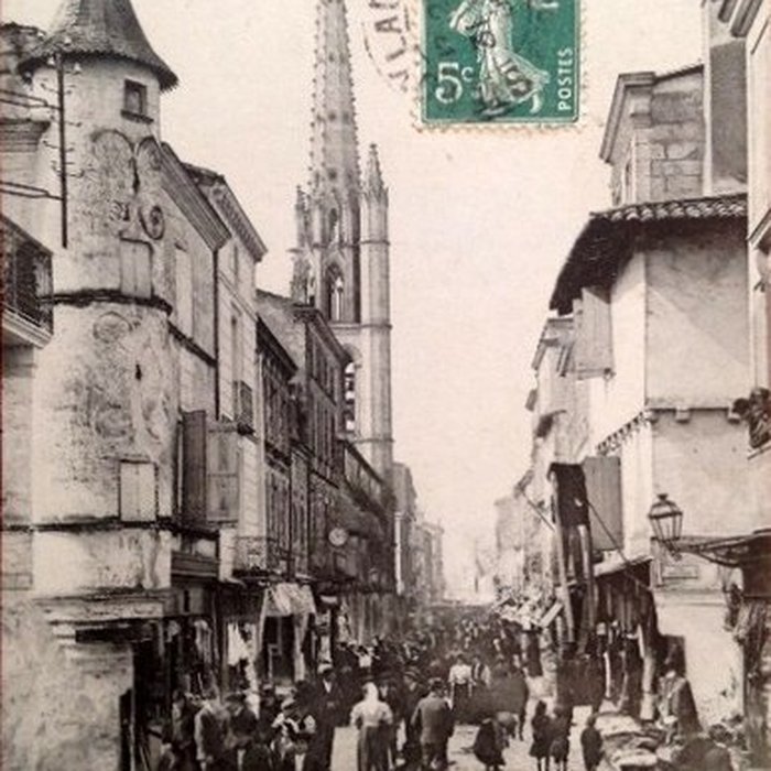 Photo de Maison dangle à tourelle