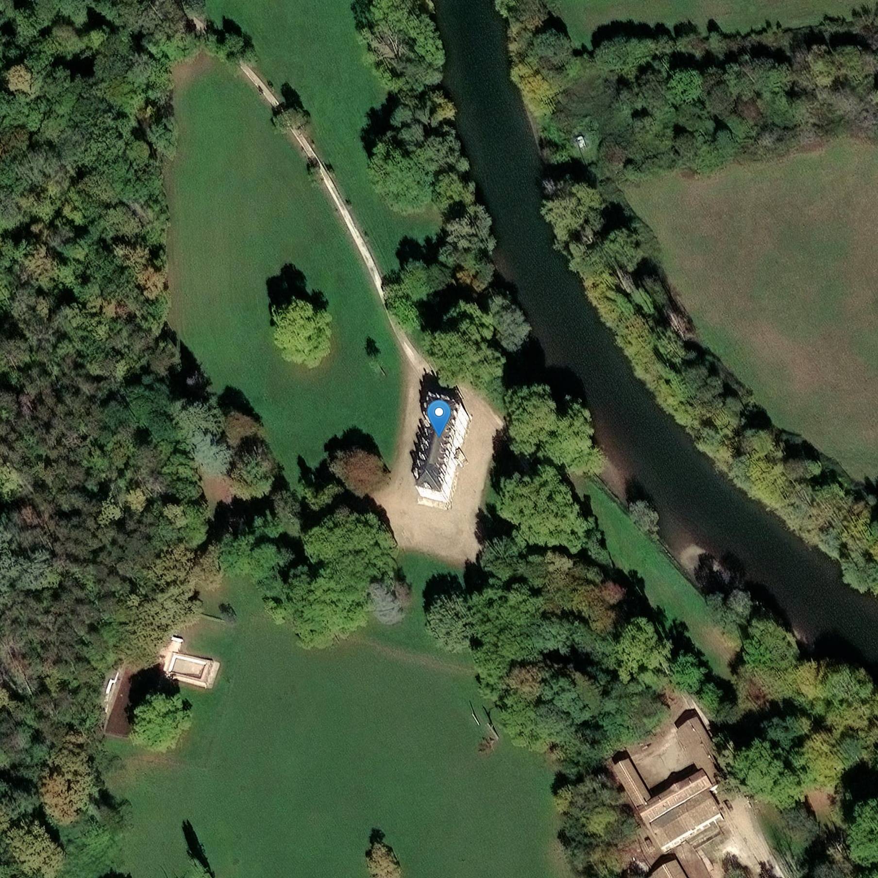 Photo de Château de Lagrave, park, farm and orangery