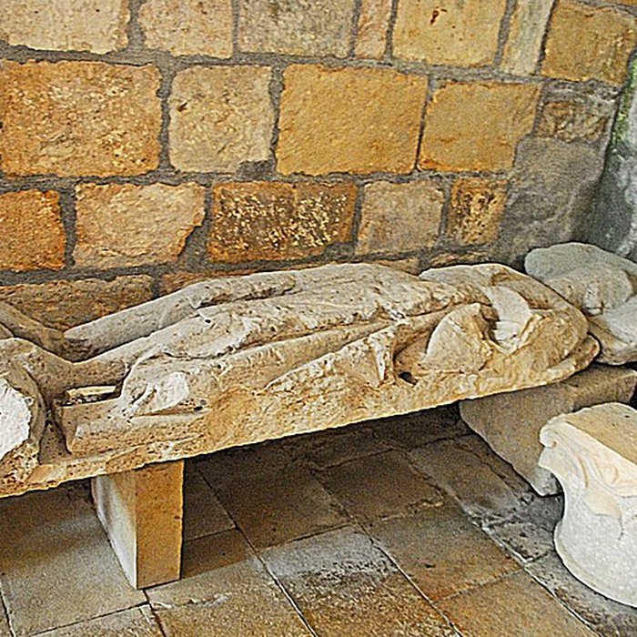 Photo de Église Sainte-Croix de Veauce